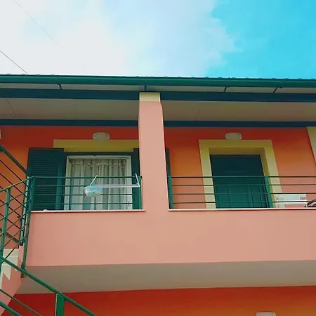 Apartment Filoxenia & *