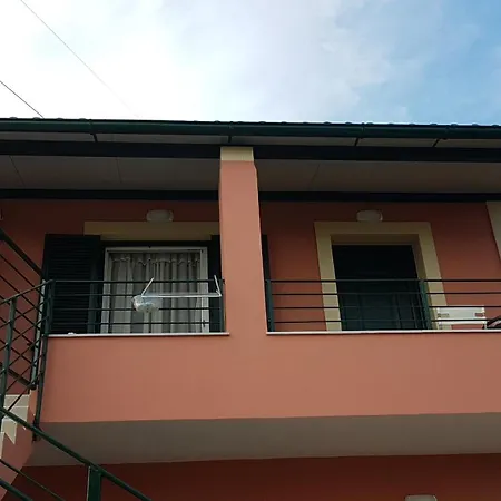 Apartment Filoxenia &